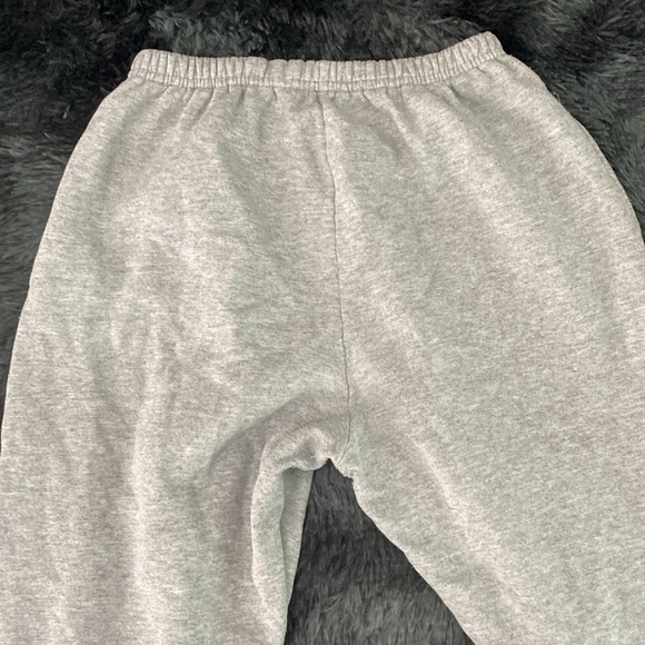 Light grey petite sweatpants - Picture 12 of 17